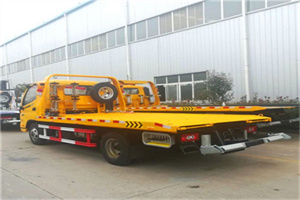 北戴河区附近拖车救援搭电