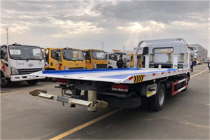 北戴河区汽车救援补胎